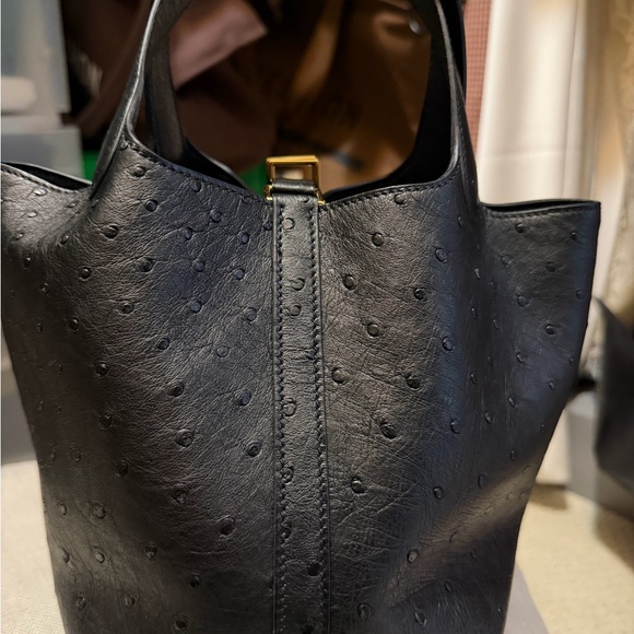 Hermes Black Ostrich Leather Tote - Picture 2 of 10